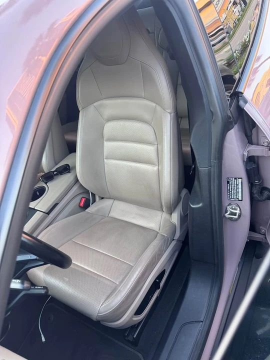2021 Porsche Taycan - Image 6 of 6