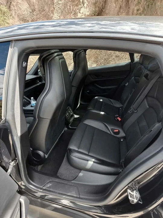 2021 Porsche Taycan - Image 10 of 11