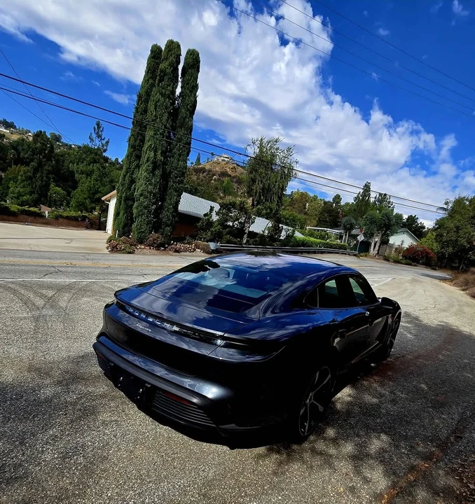 2021 Porsche Taycan - Image 4 of 11