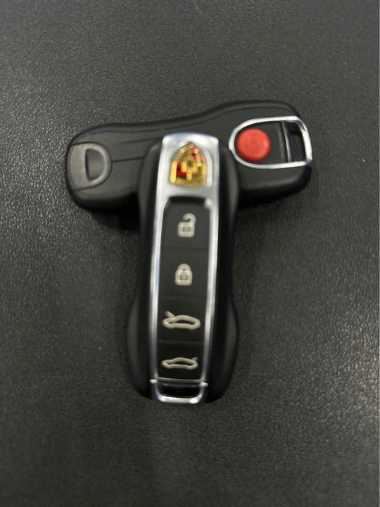 2021 Porsche Taycan - Image 19 of 19