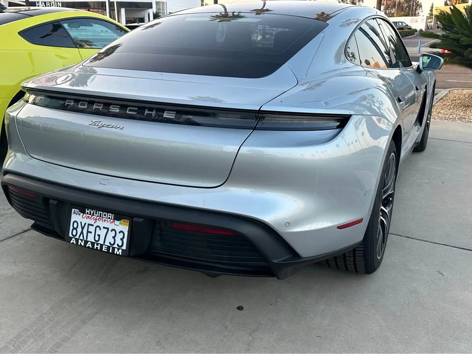 2021 Porsche Taycan - Image 4 of 19