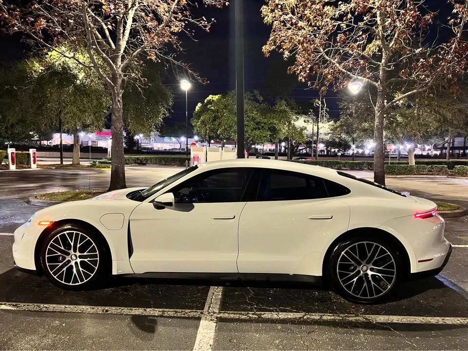 2021 Porsche Taycan - Image 6 of 6