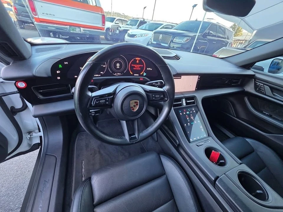 2021 Porsche Taycan - Image 10 of 19