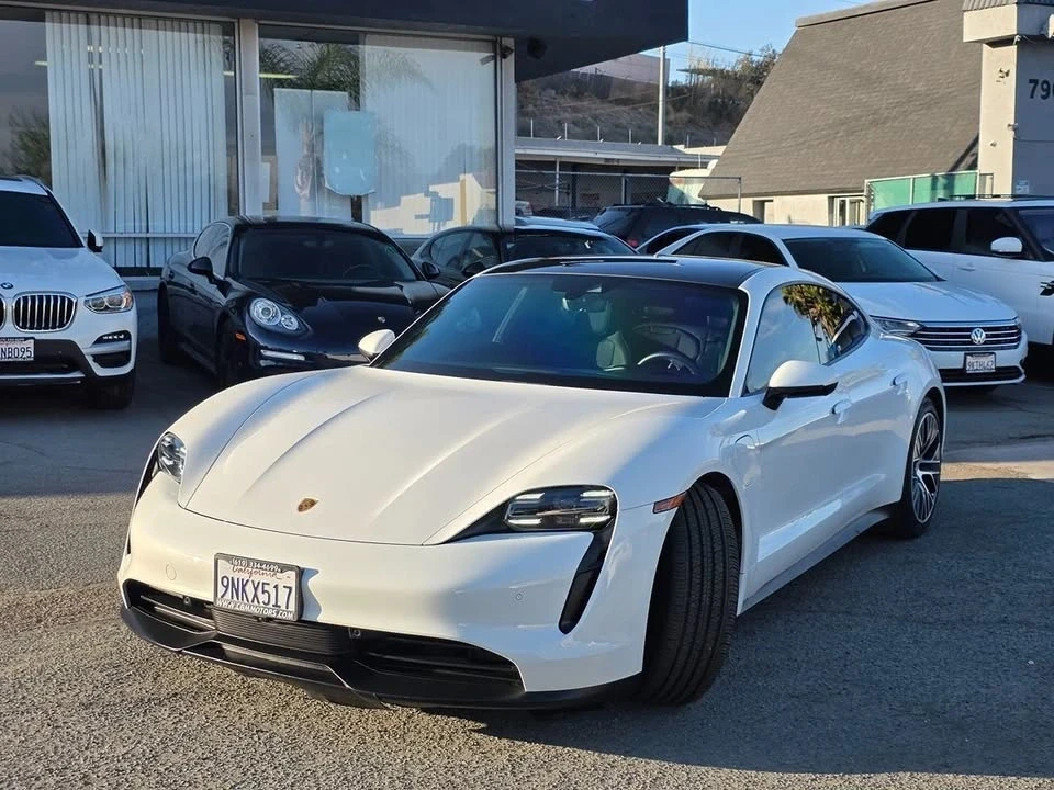 2021 Porsche Taycan - Image 5 of 19