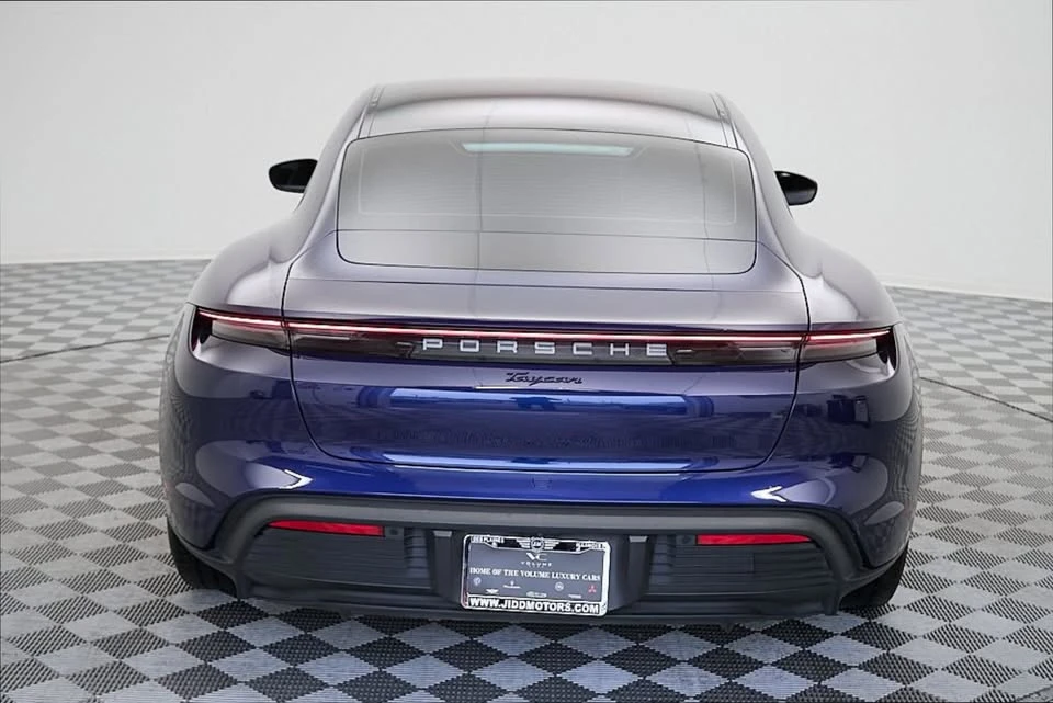 2021 Porsche Taycan - Image 12 of 18