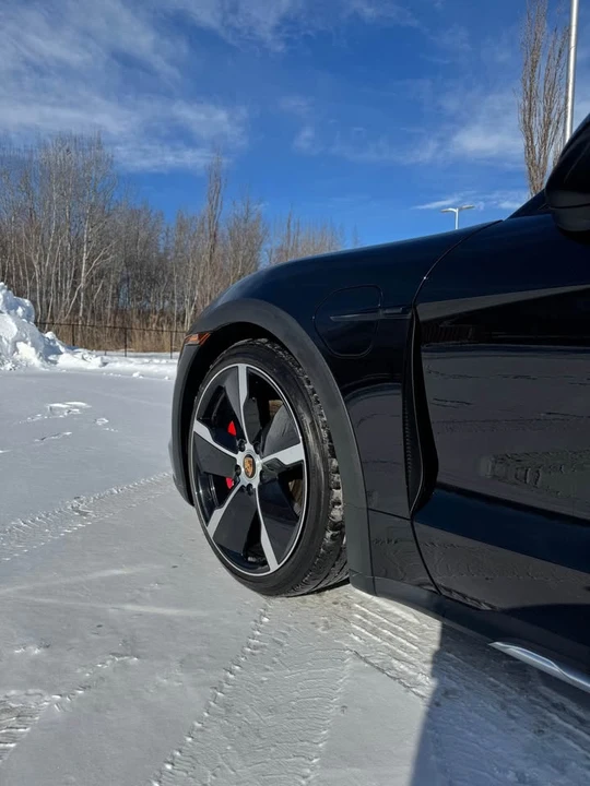 2021 Porsche Taycan 4S - Image 5 of 10