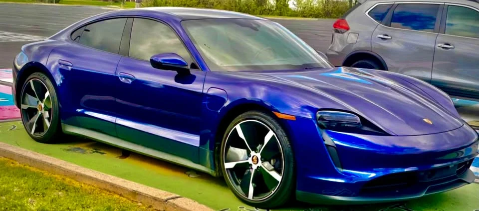 2021 Porsche Taycan - Image 10 of 10