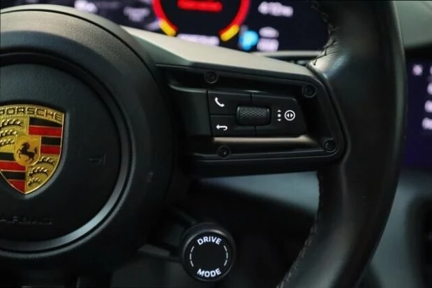 2021 Porsche Taycan 4S - Image 11 of 16