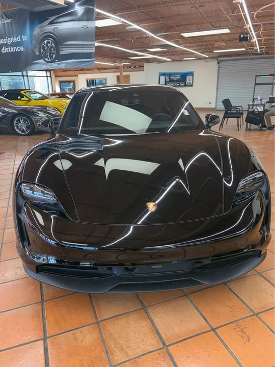2021 Porsche Taycan - Image 2 of 9