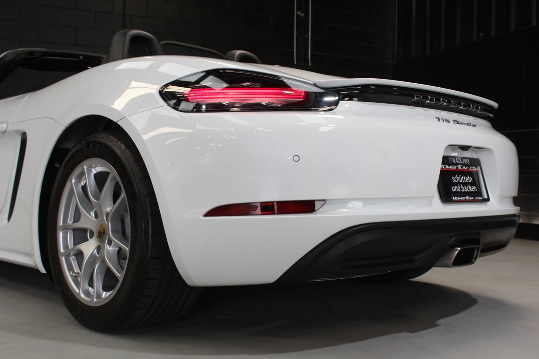 2021 Porsche 718 Boxster - Image 25 of 31