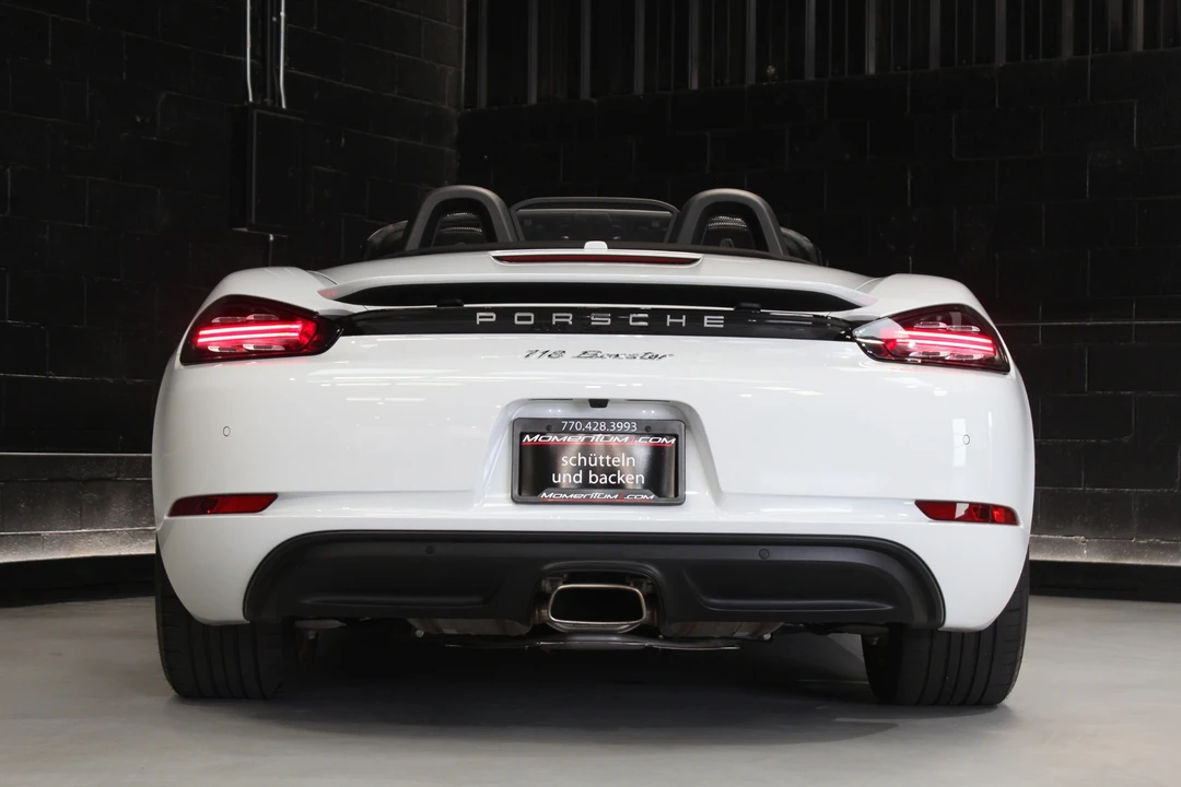 2021 Porsche 718 Boxster - Image 29 of 31