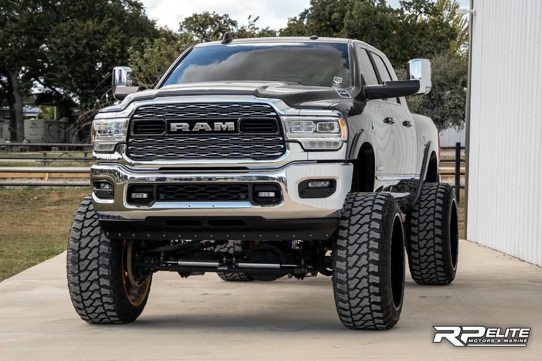 2021 Ram 2500 - Image 4 of 21