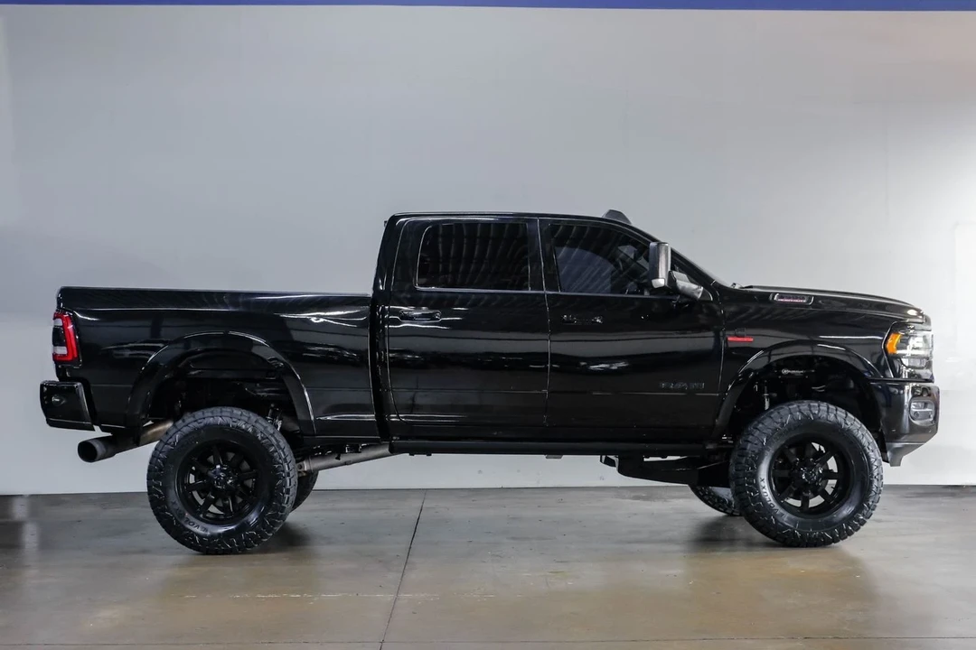 2021 Ram 2500 - Image 11 of 21