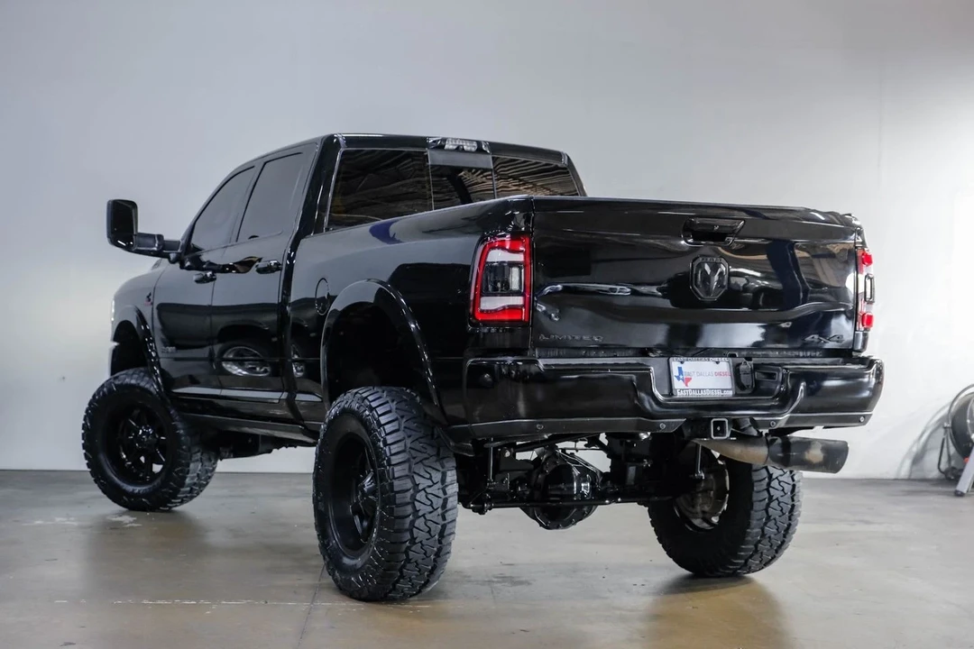 2021 Ram 2500 - Image 16 of 21