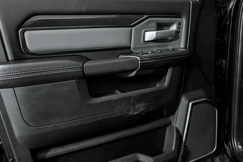 2021 Ram 2500 - Image 13 of 31