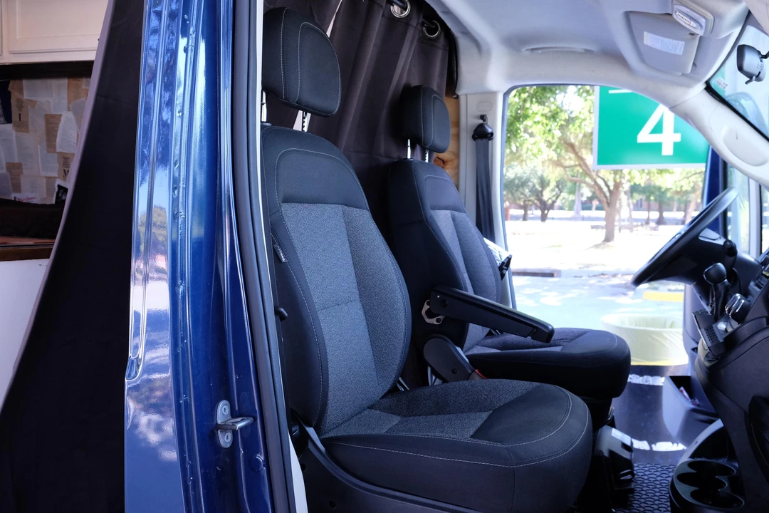 2021 Ram ProMaster - Image 25 of 31