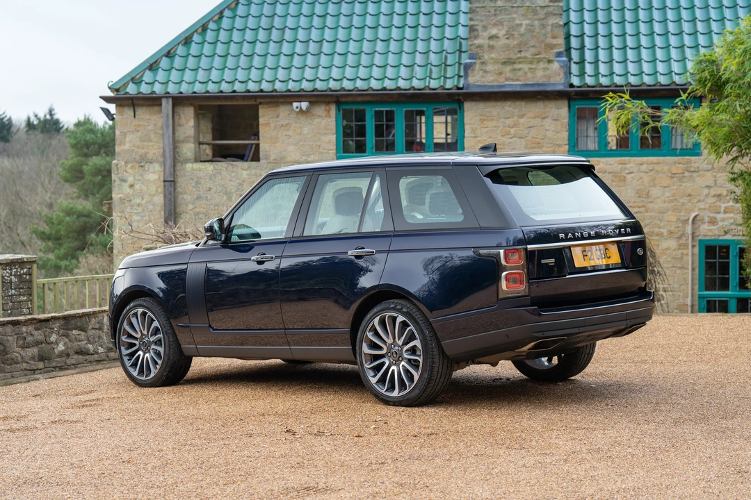 2021 Land Rover Range Rover L405 - Image 15 of 31