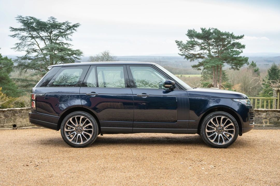 2021 Land Rover Range Rover L405 - Image 13 of 31