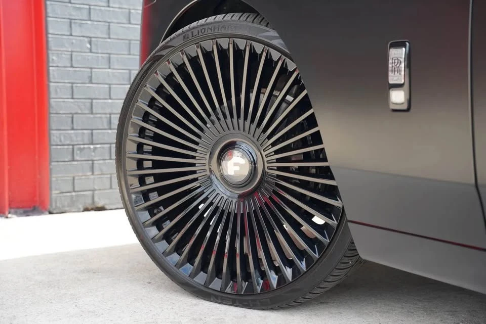 2021 Rolls-Royce Phantom VIII - Image 18 of 21