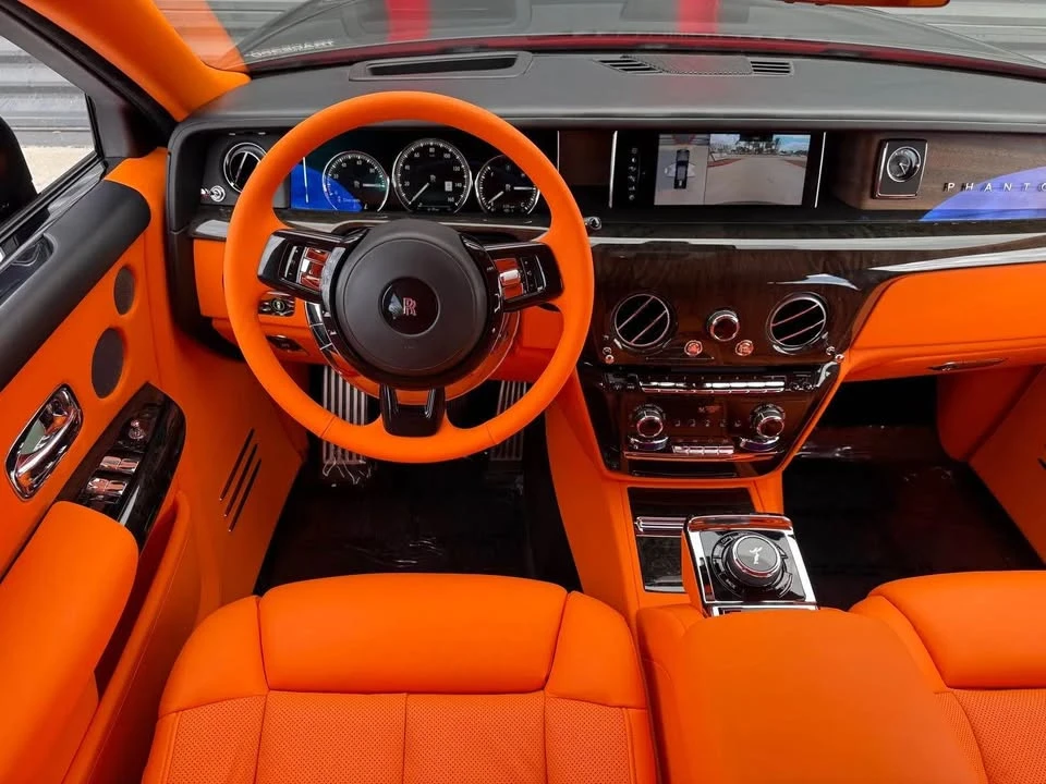 2021 Rolls-Royce Phantom VIII - Image 7 of 21