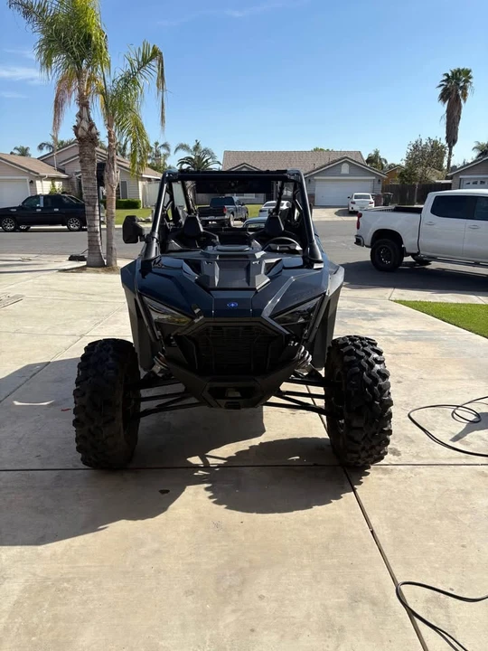 2021 Polaris - Image 2 of 6