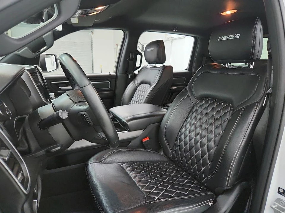 2021 Ram - Image 14 of 31