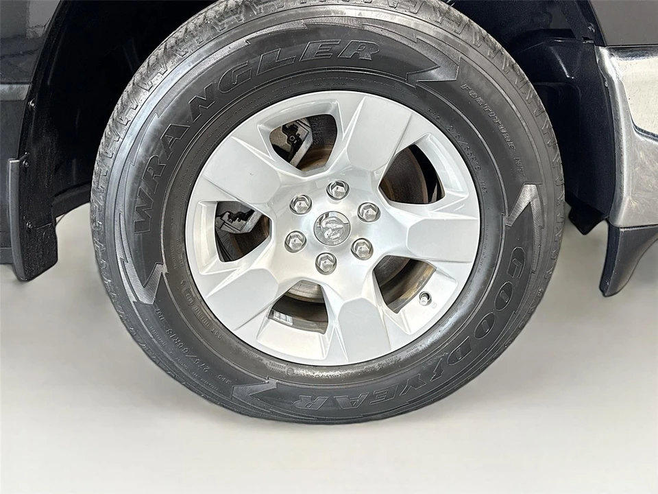 2021 Ram 1500 2nd Gen - Image 28 of 31