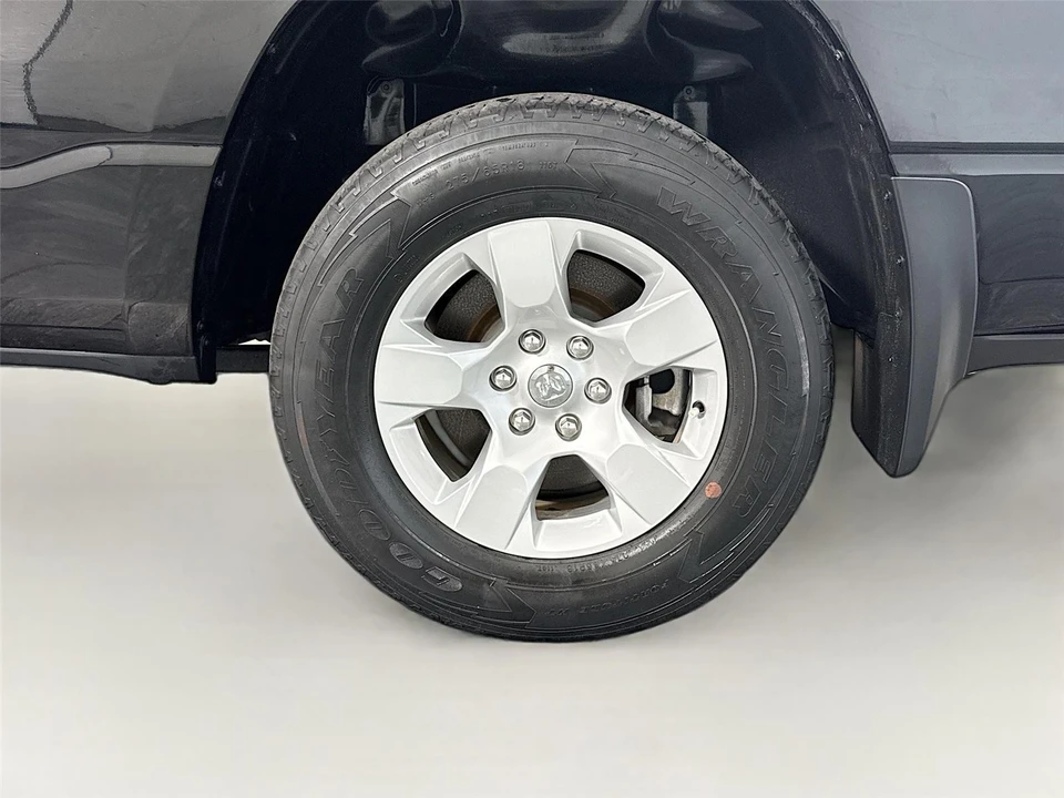 2021 Ram 1500 2nd Gen - Image 25 of 31