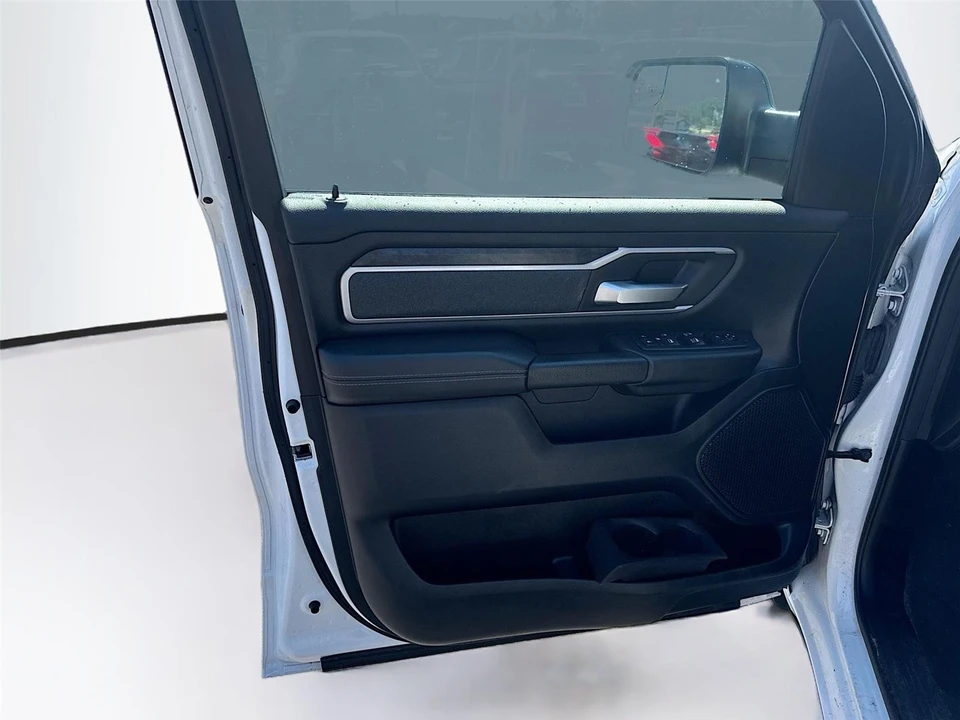 2021 Ram 1500 2nd Gen - Image 9 of 16
