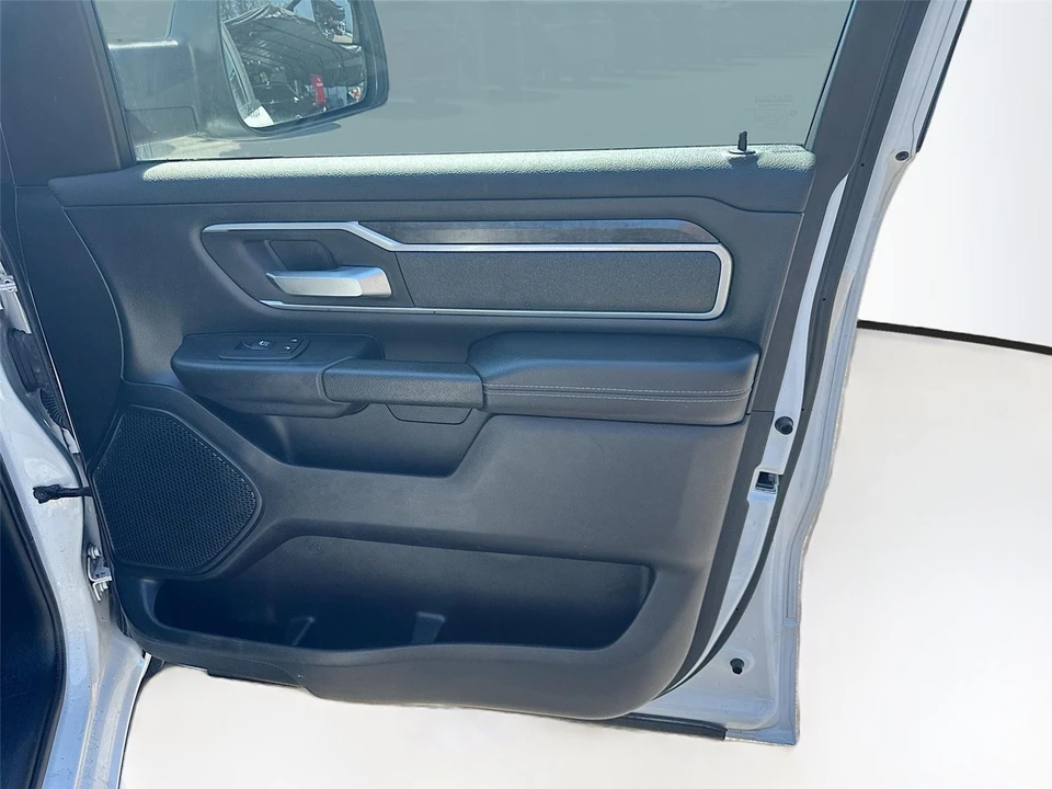 2021 Ram 1500 2nd Gen - Image 14 of 16