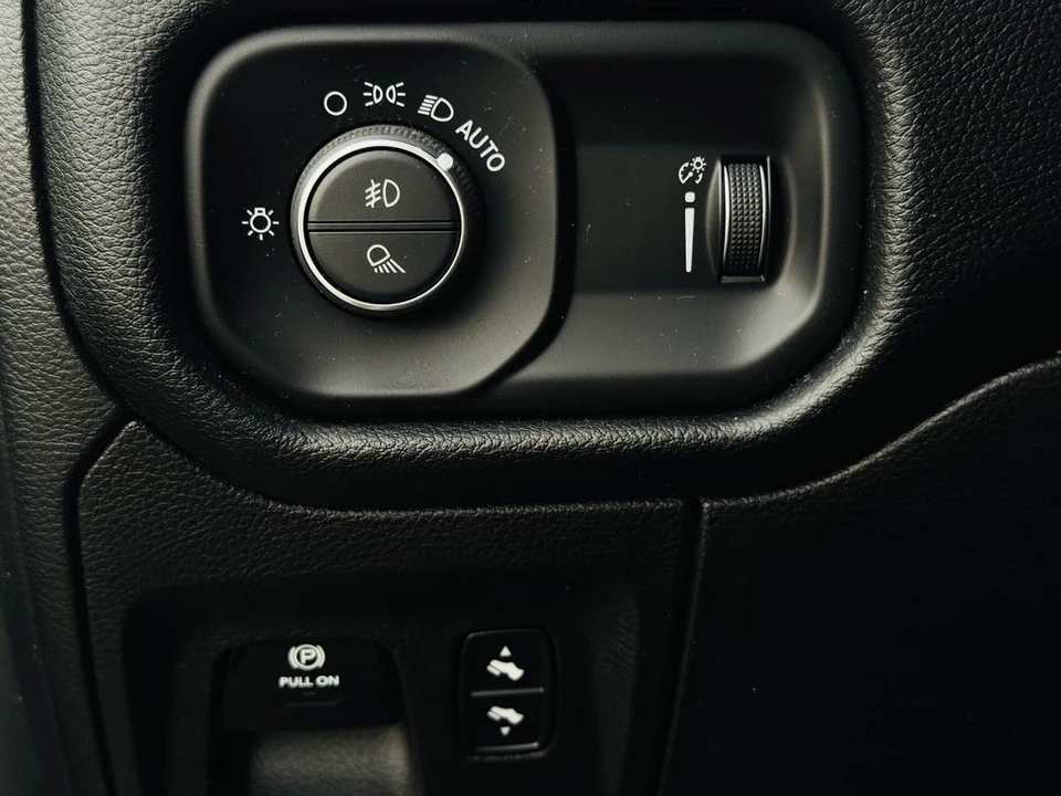 2021 Ram 1500 2nd Gen - Image 18 of 19