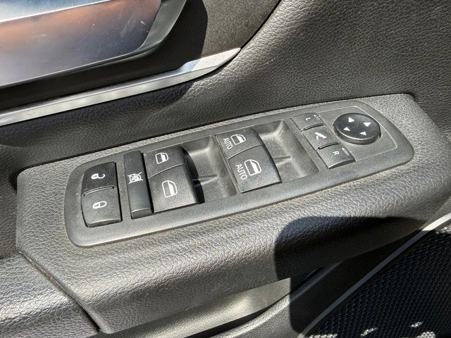 2021 Ram 1500 2nd Gen - Image 13 of 31