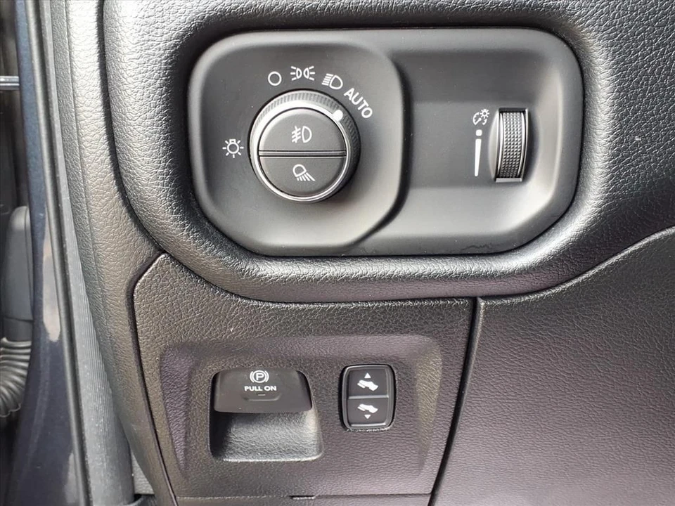 2021 Ram 1500 2nd Gen - Image 9 of 12