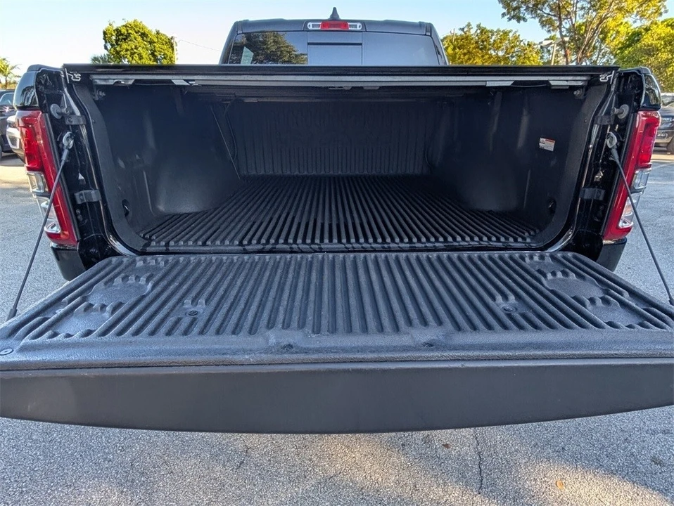 2021 Ram 1500 2nd Gen - Image 10 of 12