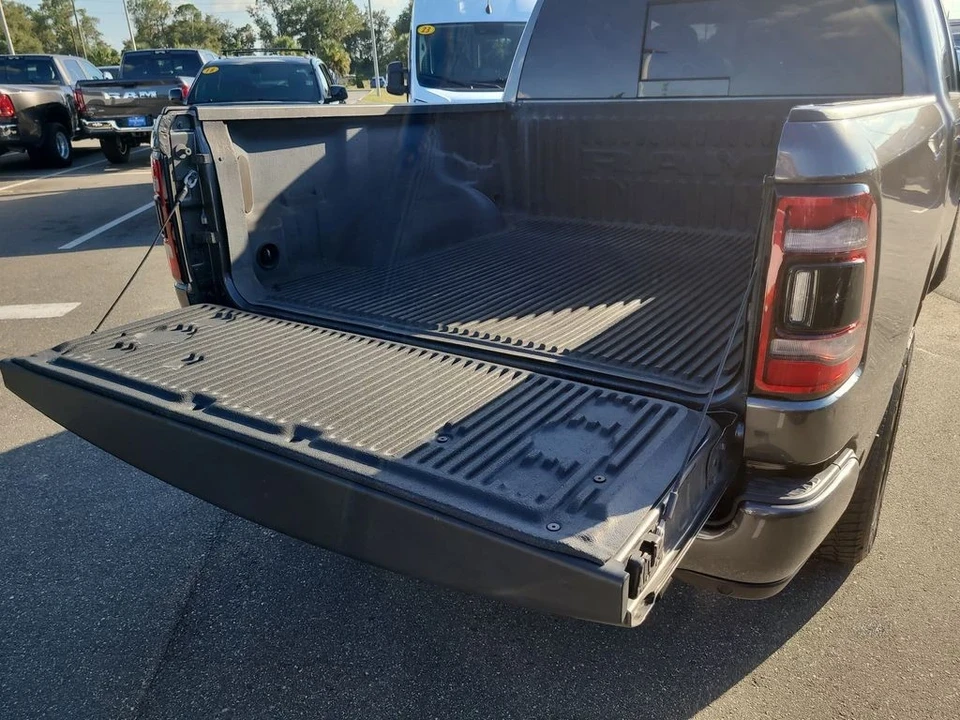 2021 Ram 1500 2nd Gen - Image 8 of 12