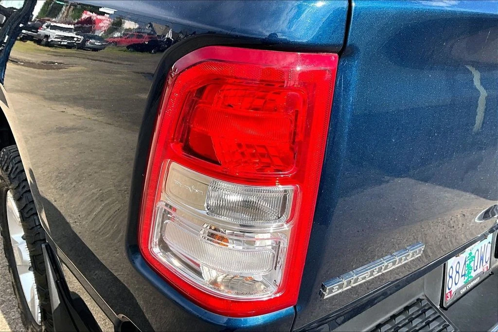 2021 Ram 1500 2nd Gen - Image 25 of 31