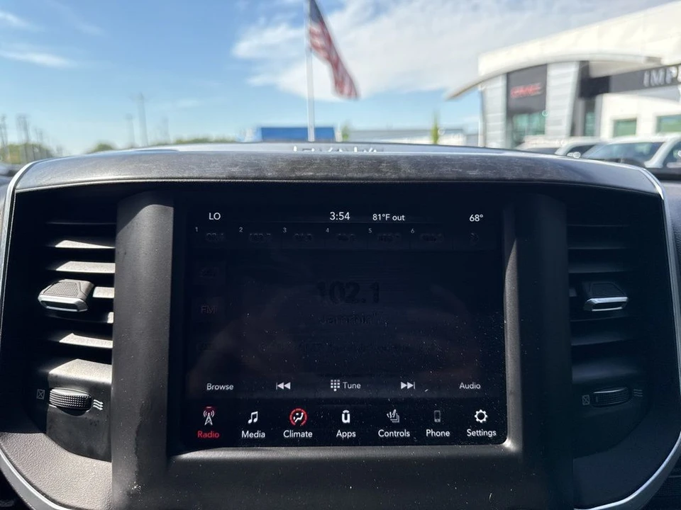 2021 Ram 1500 2nd Gen - Image 19 of 31