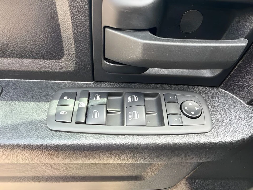 2021 Ram 1500 2nd Gen - Image 25 of 31
