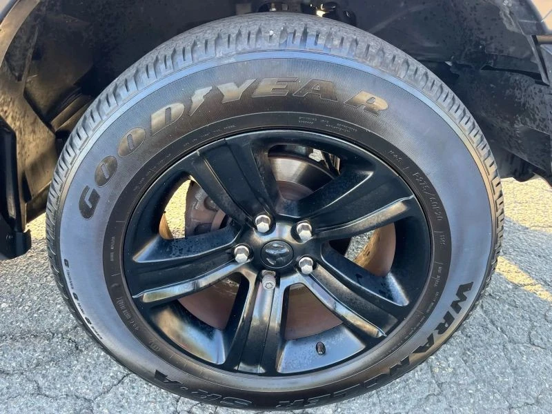 2021 Ram 1500 1st Gen - Image 9 of 12