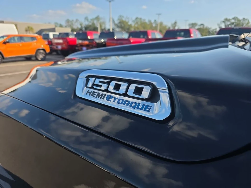2021 Ram 1500 2nd Gen - Image 8 of 12