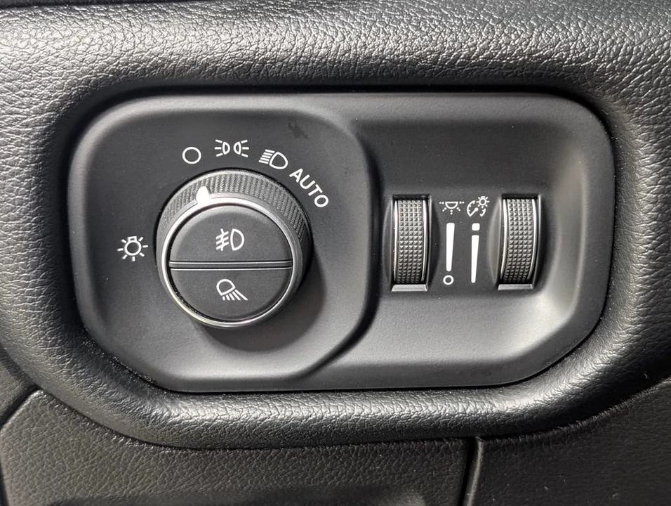 2021 Ram 1500 2nd Gen - Image 13 of 29