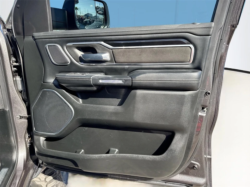 2021 Ram 1500 2nd Gen - Image 6 of 13