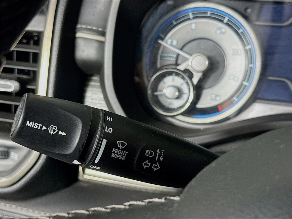 2021 Ram 1500 2nd Gen - Image 5 of 31