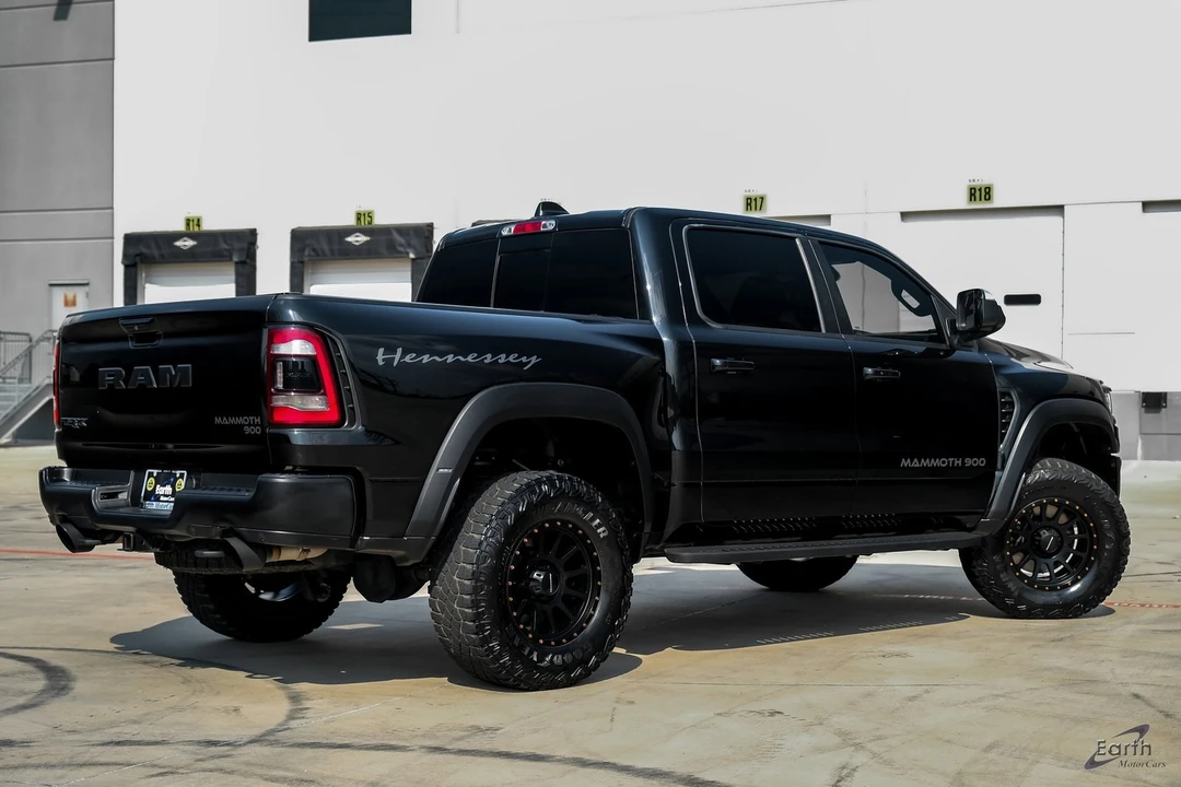 2021 Hennessey - Image 11 of 12
