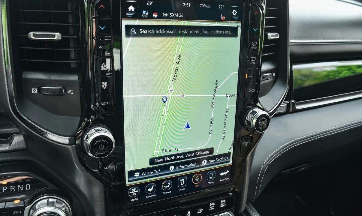 2021 Ram 2500 - Image 15 of 19