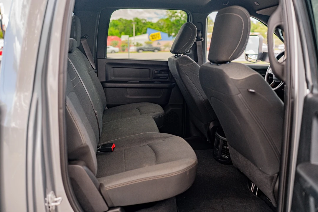 2021 Ram 2500 - Image 22 of 31