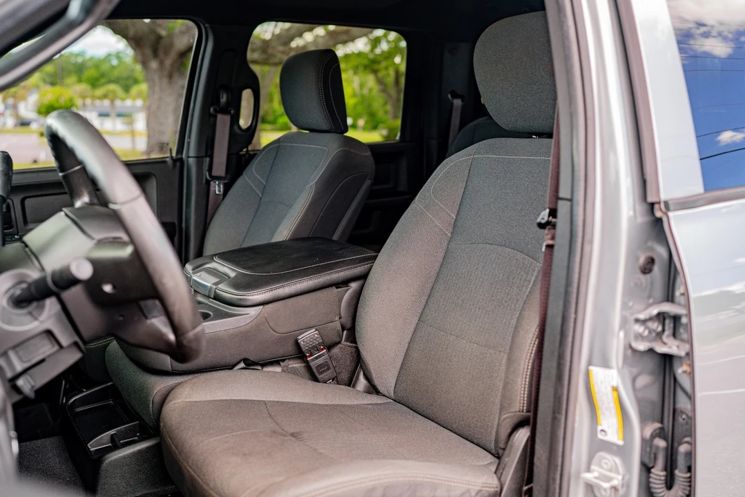 2021 Ram 2500 - Image 16 of 31
