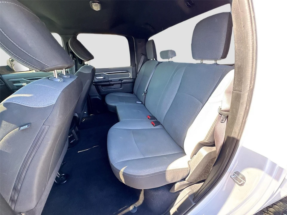 2021 Ram 2500 - Image 14 of 31