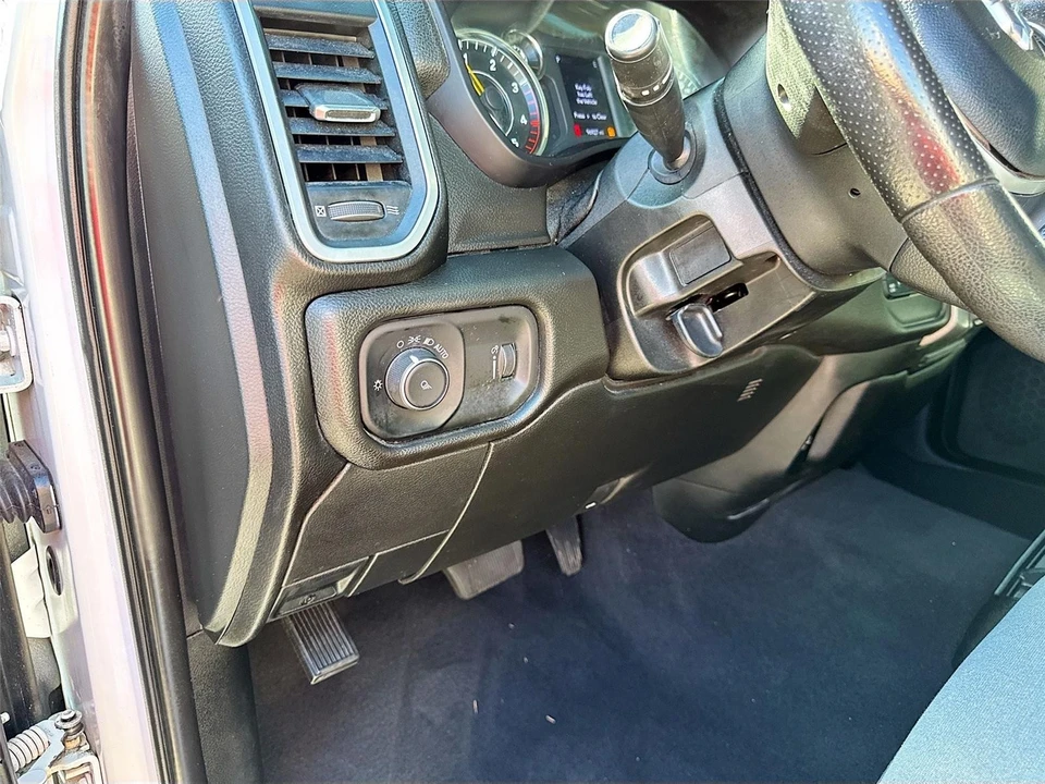 2021 Ram 2500 - Image 7 of 31