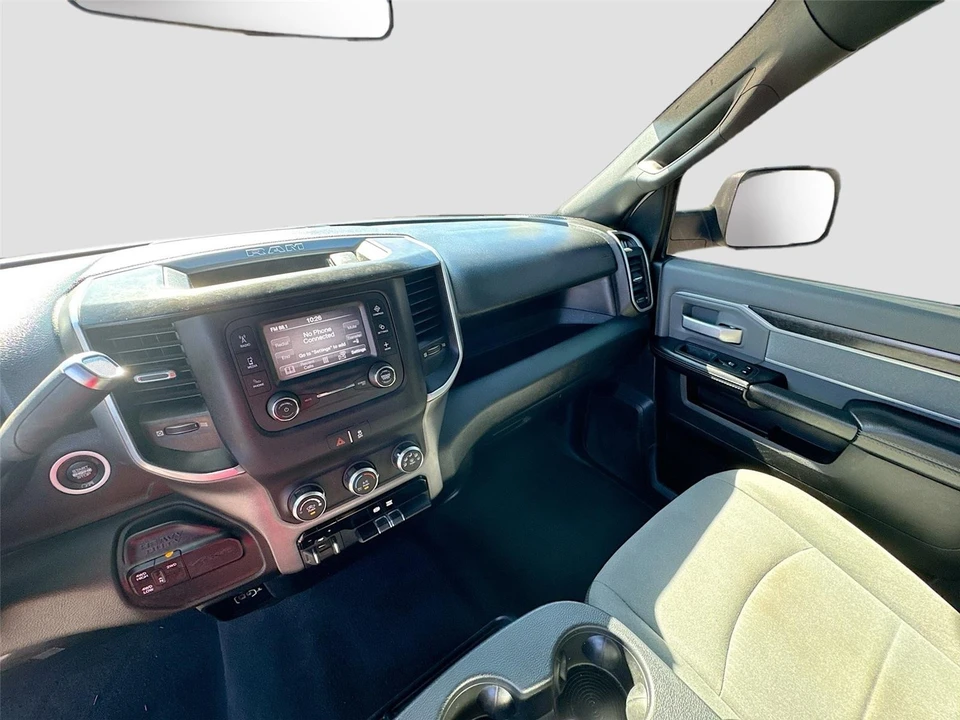 2021 Ram 2500 - Image 8 of 31